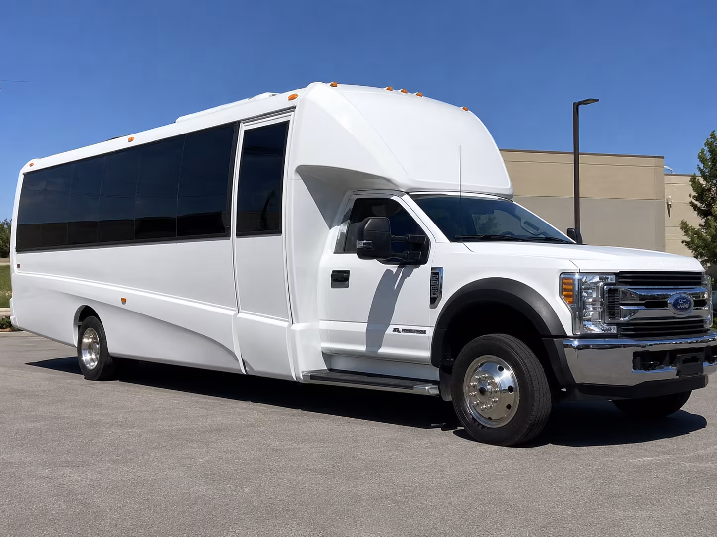 bloomington keep your wedding party and guests together with a bloomington charter bus