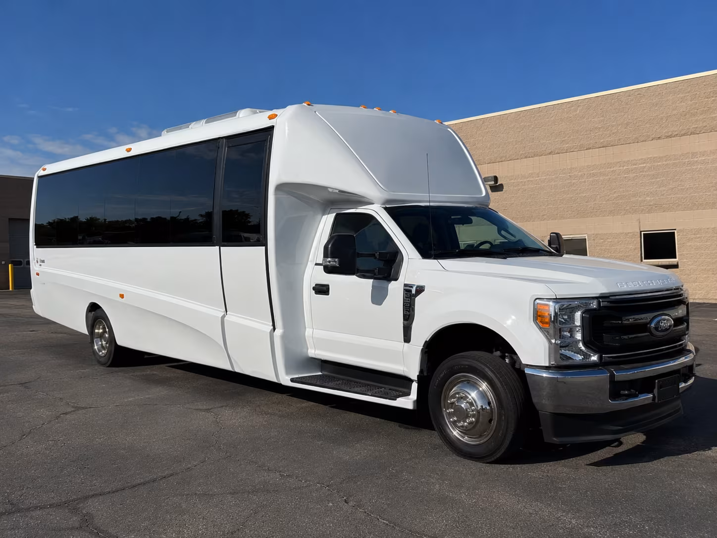 bloomington make your trip easier with bloomington long distance charter bus rentals