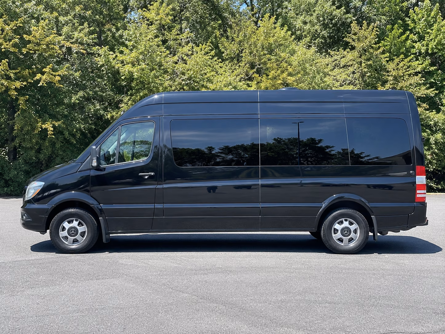 burnsville corporate shuttle bus rentals