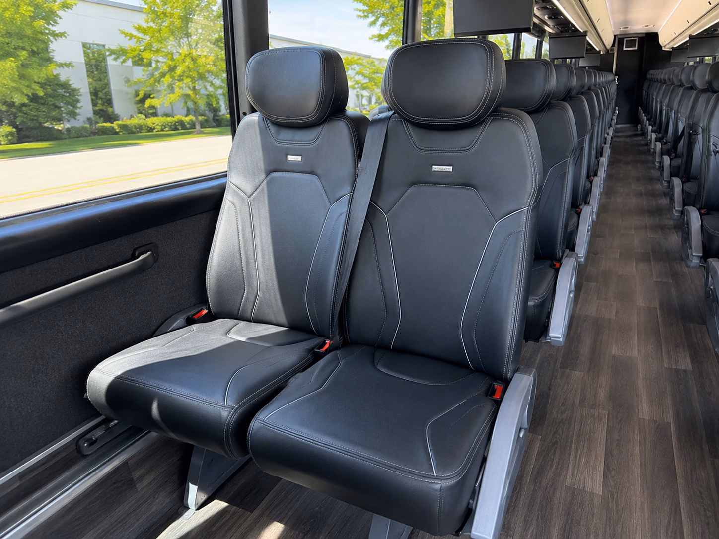 burnsville easy long distance charter bus rentals in burnsville
