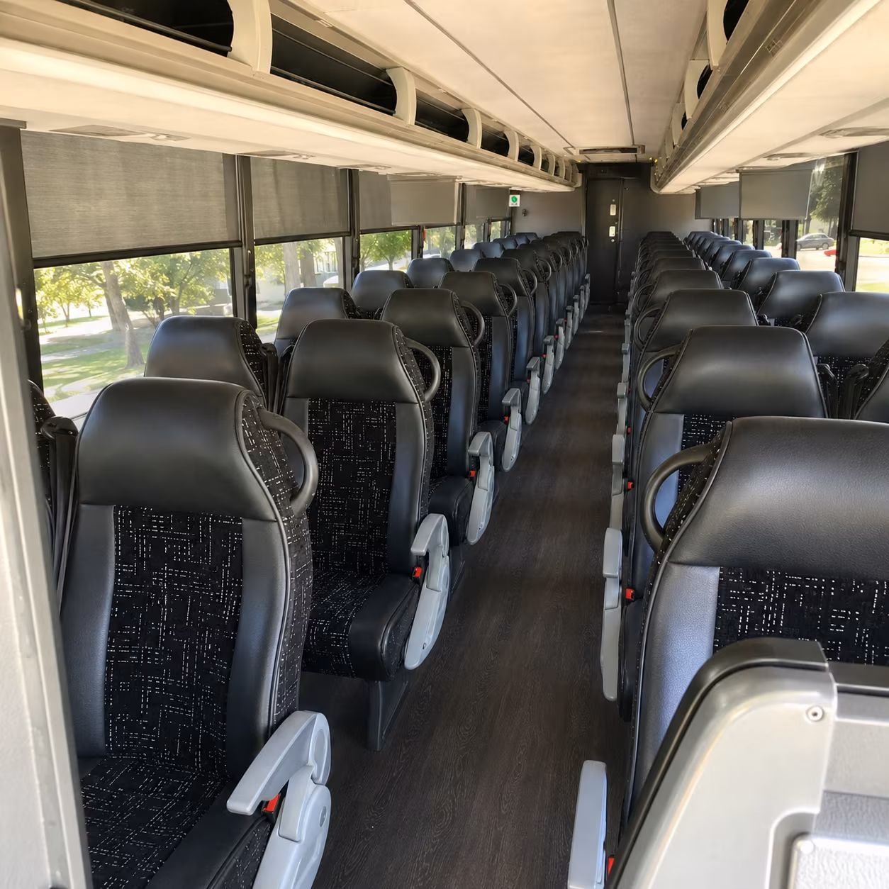 minneapolis keep your minneapolis wedding on schedule with a charter bus rental