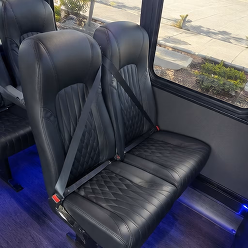 minneapolis private airport shuttle bus rentals in minneapolis