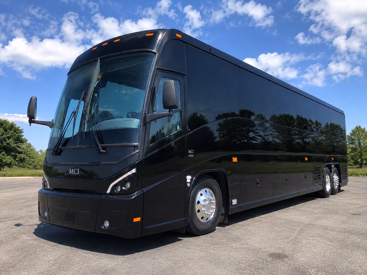 minneapolis school group trip bus rentals in minneapolis