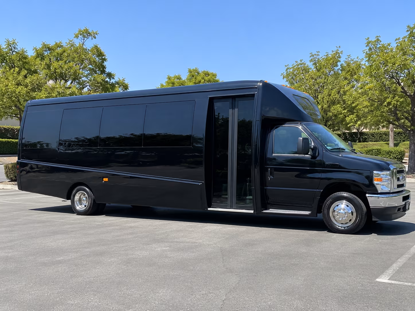 plymouth religious group charter bus rentals in plymouth