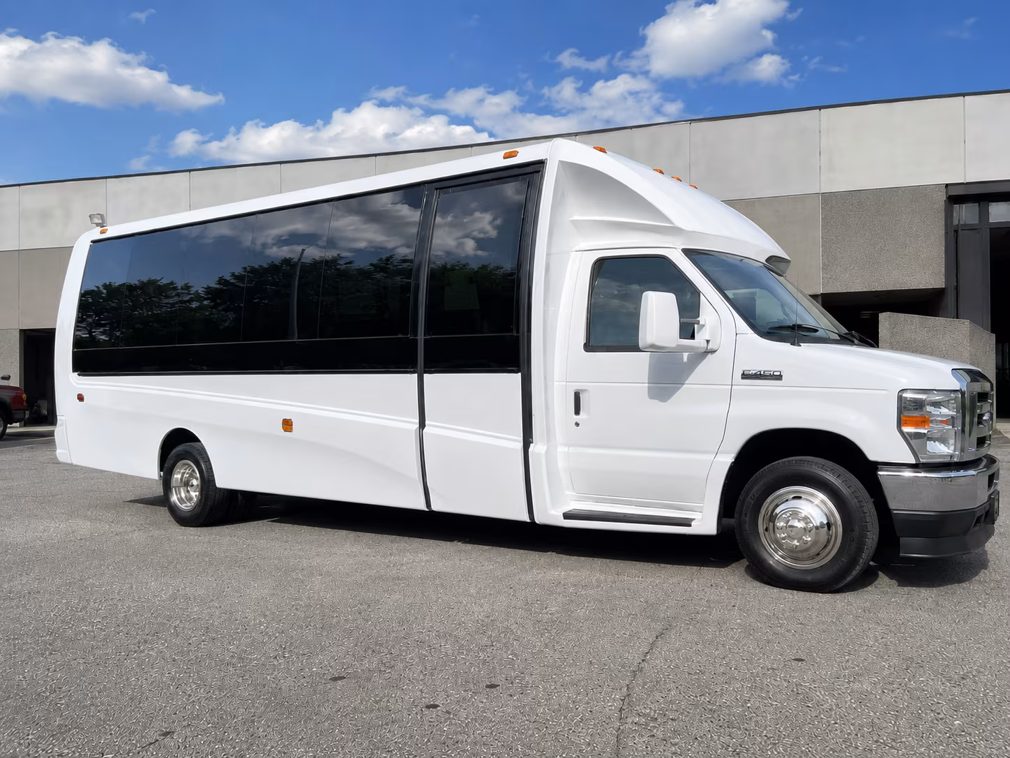 start your minnesota wine tour right with a bus from coon rapids