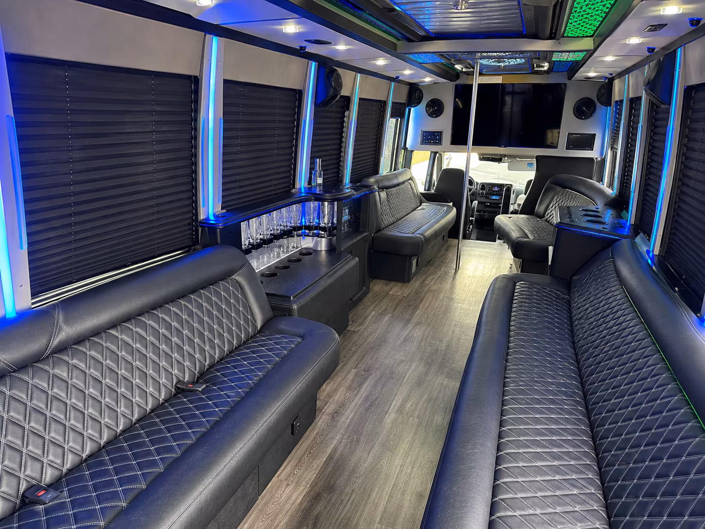woodbury bus rentals